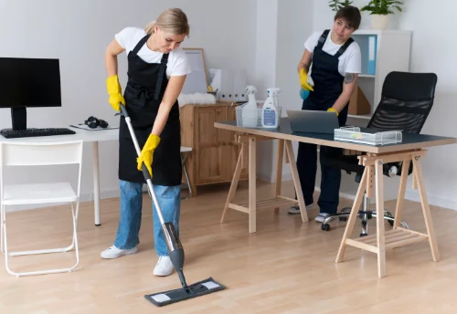 Nettoyage de bureau professionnel à Corme-Écluse